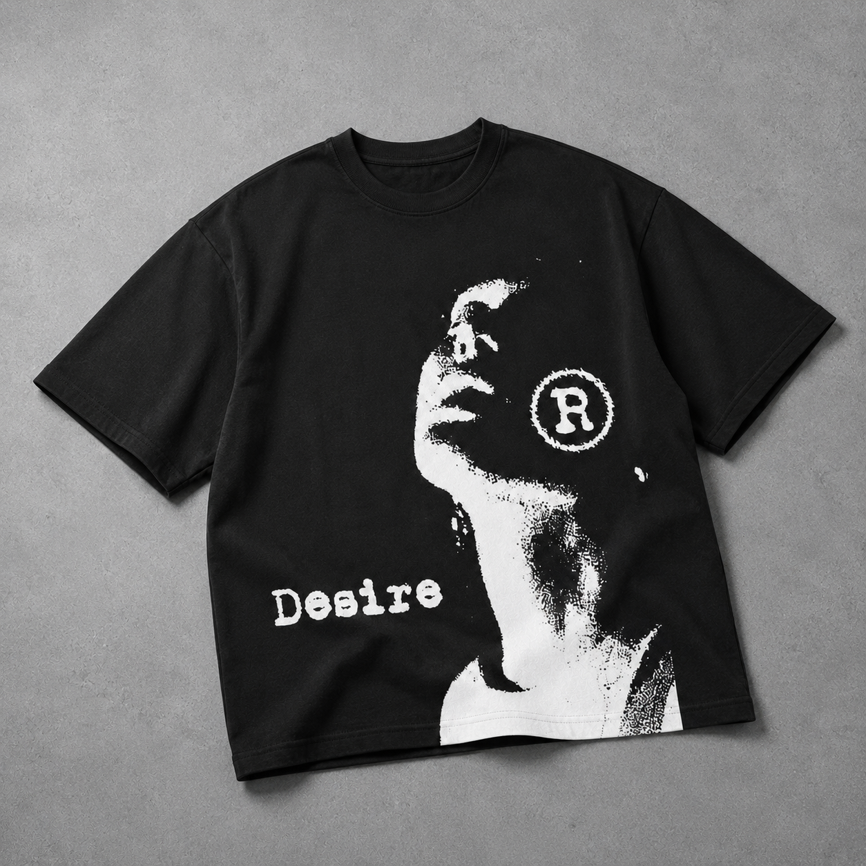 ONYXERA — Desire Face Graphic Tee
