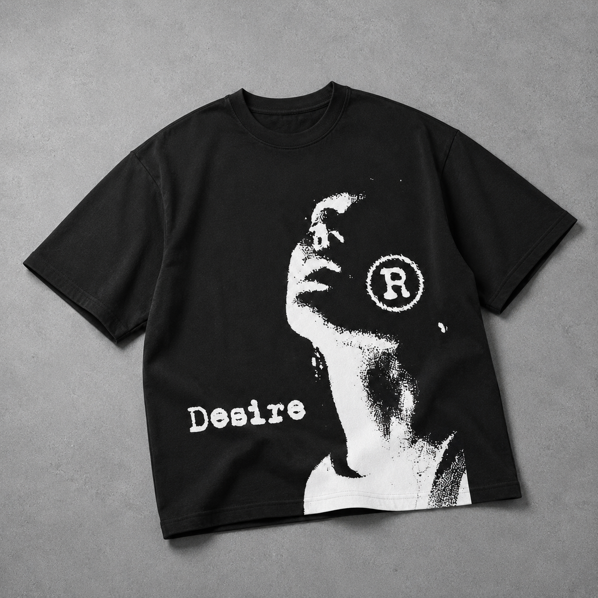 ONYXERA — Desire Face Graphic Tee