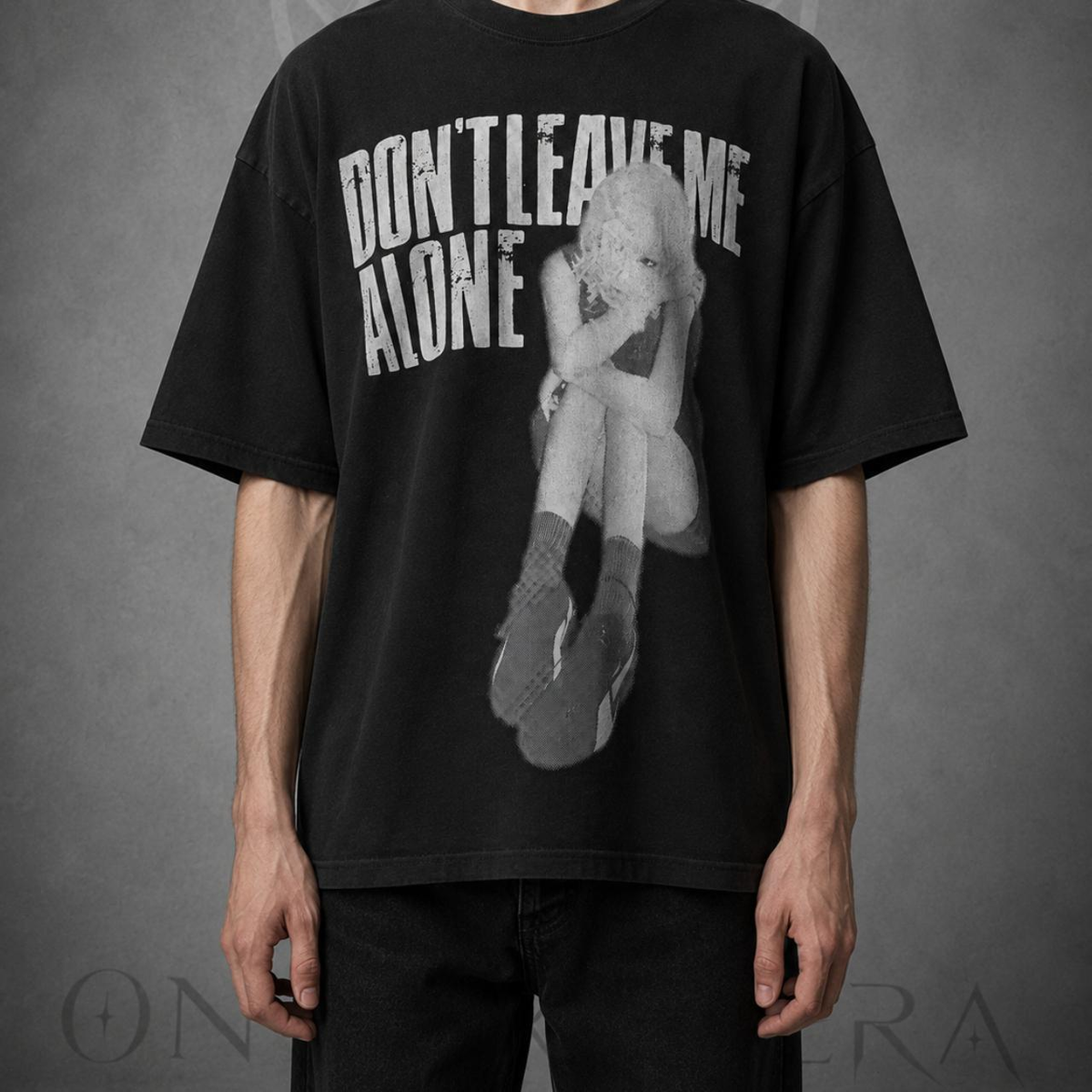 GRAPHIC TEES